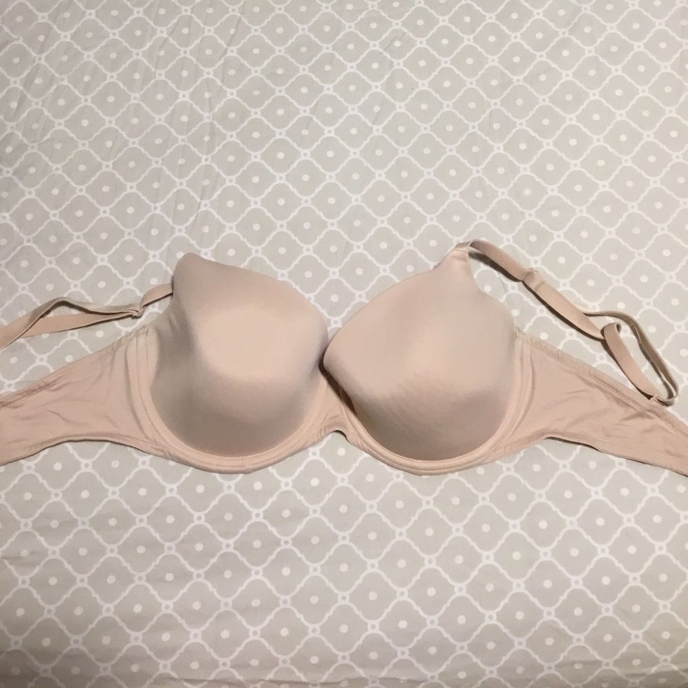 T shirt bra